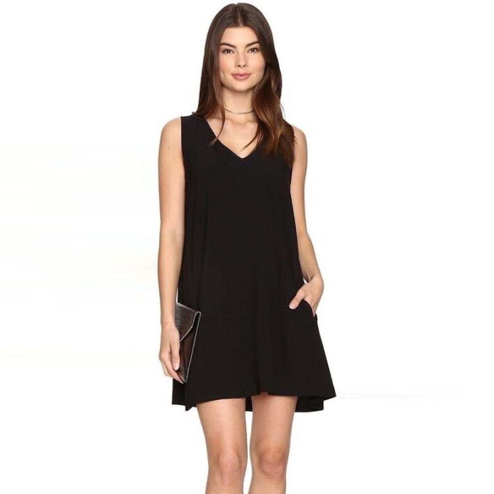BB Dakota Black Shift Dress